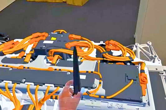BMW Quest 3 Digital Twin Training Enhanced by Adjustable VR Lenses